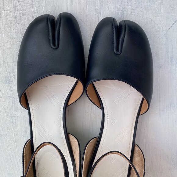 Maison Margiela Black Tabi Ankle Strap Heels - Picture 8 of 14